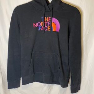 Women’s The North Face Sweater